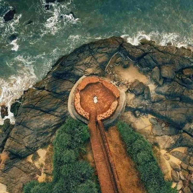 Aerial-style view of the keyhole-shaped architecture of Bekal Fort in Kasaragod.
